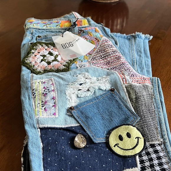 Urban Outfitter NWT BDG Flared Jeans - Picture 6 of 13